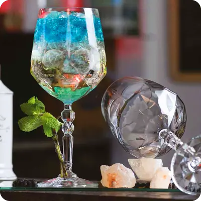 verres à pied pour cocktails